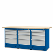 Workbench 2100 x 740: 3 cabinets H12
